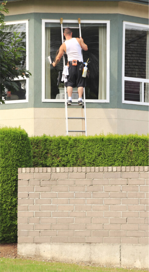 residential-window-washer